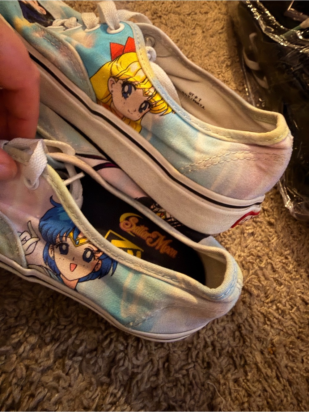 Sailor Moon Vans - Picture 2 of 5
